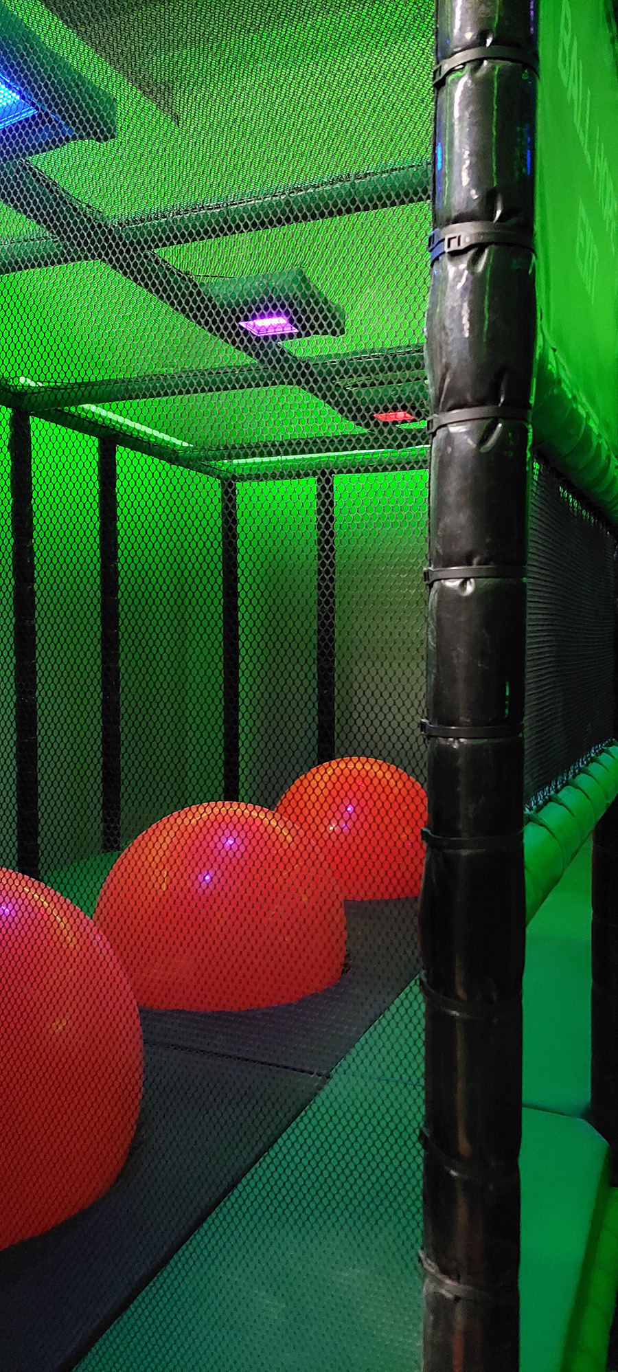 Детска площадка проект в Doha, Qatar - Soft Play Solutions - Безопасни детски съоръжения